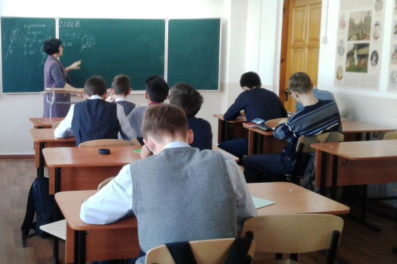 Серия научно-популярных лекций от ФМИТИ для школьников