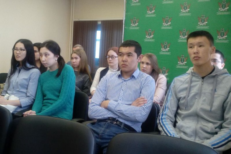 Студенты юристы побывали на экскурсии у судебных приставов