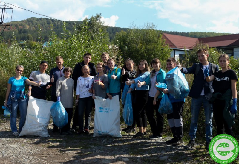 Студенты ГАГУ приняли участие в акции «Вода России»