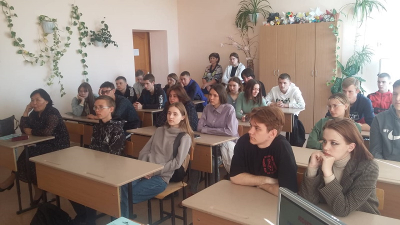 Профориентационная поездка преподавателей ГАГУ в Быстроистокский район